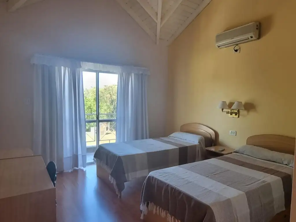 EXCELENTE CASA EN CAMPOS - Foto 21