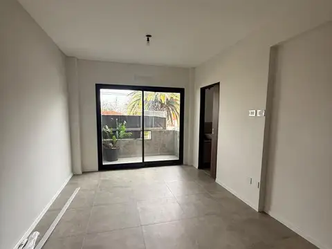 Depto Tipo Casa en Venta en Villa Luro, USD 190.000