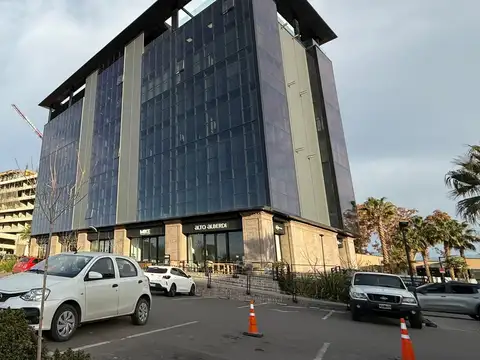 Oficina en Alquiler en Carrodilla la Puntilla, Luján de Cuyo