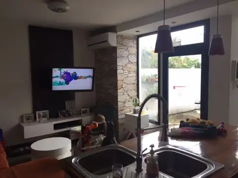 Depto Tipo Casa en Venta en Banfield, USD 160.000