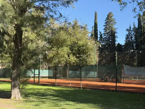 Terreno en Venta 20  mts Frente