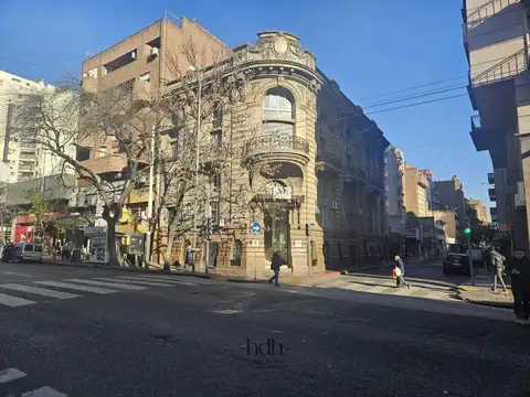 Velez Sarlfiled al 300