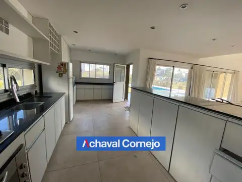 Casa en Venta en Puertos - Barrio Vistas, USD 550.000