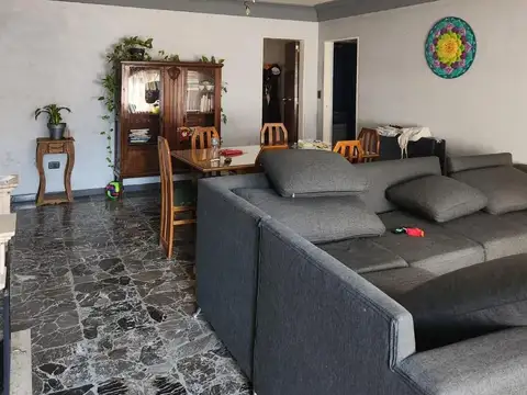 Casa en Venta en Ramos Mejia Sur, USD 270.000
