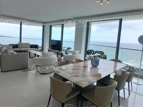 Apartamento en Punta del Este, Mansa