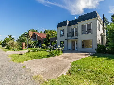 Casa en Venta de 4 dormitorios