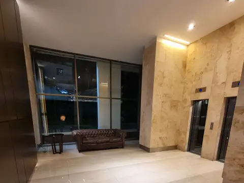 Departamento 5 ambientes con 3 baños