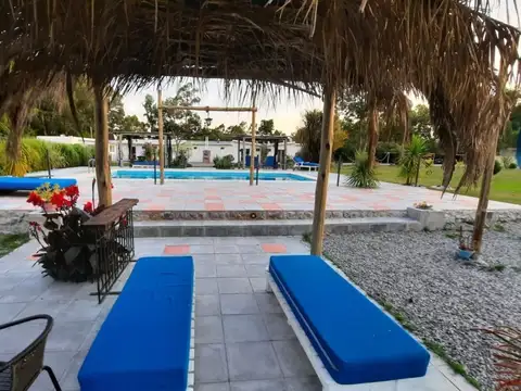 Hotel en Venta 50 años