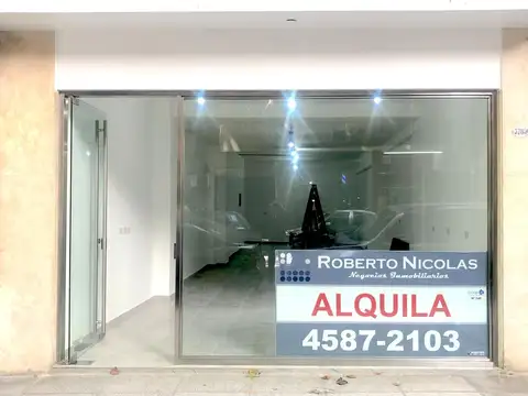 Beruti y Scalabrini Ortiz Local 94m2 Totalmente a Nuevo!