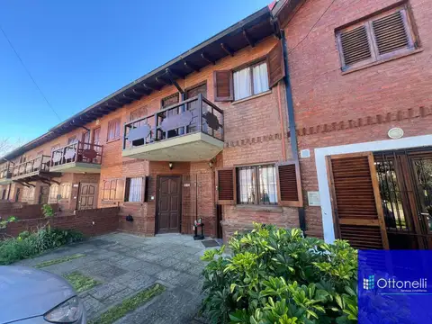 Dúplex en venta c/ cochera en La Lucila del Mar