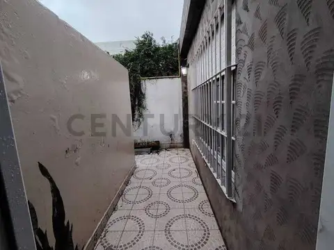 Pasaje Patria 2700, Piso 0