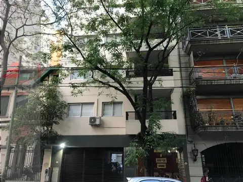 Departamento 2 ambientes con espacio guardacoche cubierto