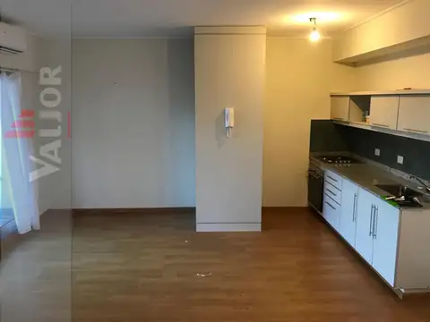 Departamento en Alquiler en Urquiza R, $ 800.000