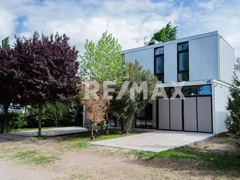 Venta Casa 3 dormitorios Bº Finca Villa Muluen