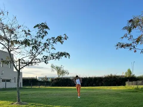 Avenida de los lagos 1100