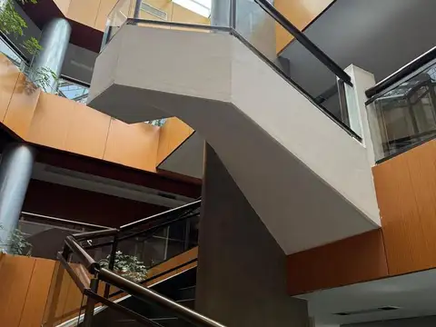 Edificio en alquiler o venta de 1300 m2 en Lomas de San Isidro