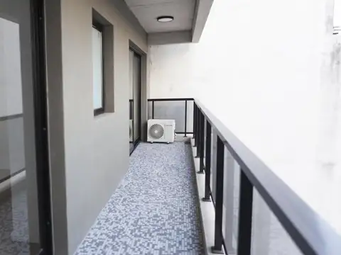 Apto Crédito en Barrio Norte, Venta Departamento de 2 Ambientes con Baulera
