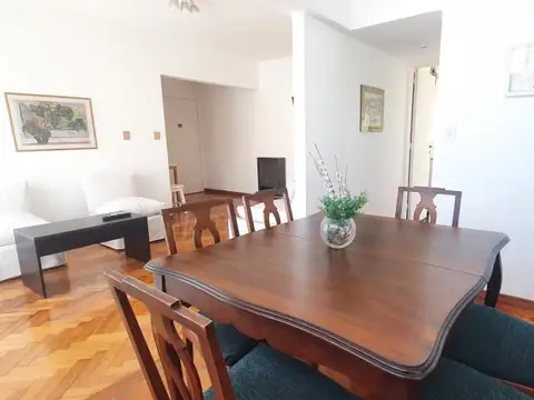 3 ambientes con camas dobles en Pleno Recoleta