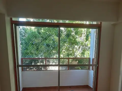 Corrientes 1800, Piso 1°