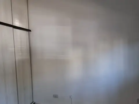 2 ambientes sin expensas en Villa Urquiza. Patio techado y lavadero