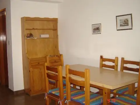 Casa en Alquiler Temporal con 2 cocheras