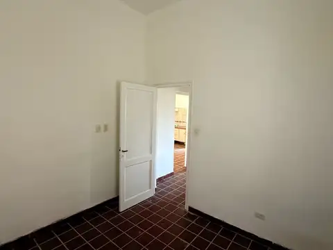 Casa en Alquiler al Oeste
