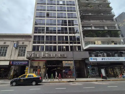 LOCAL COMERCIAL 23M2 EN GALERIA GRAN POTENCIAL IDEAL INVERSION OPORTUNIDAD