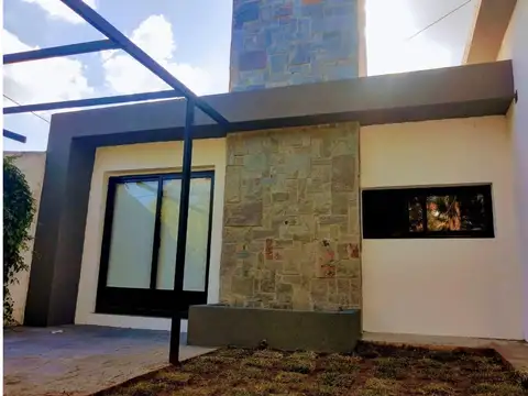 Casa en Venta con cochera