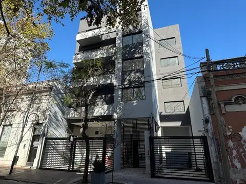 Libertador 383 , Piso 5