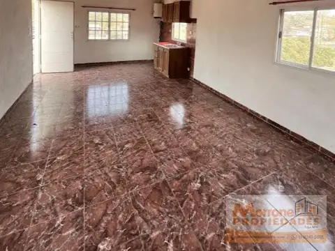 Departamento en alquiler en Benavidez sobre Av. Perón.