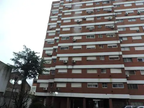 Avenida Bartolomé Mitre 2300