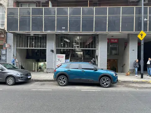 Local en Alquiler en Urquiza R, $ 950.000