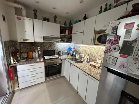 *CRÉDITO* HERMOSO PH 3 DORMS, AMPLIO LIVING COMEDOR Y PATIO