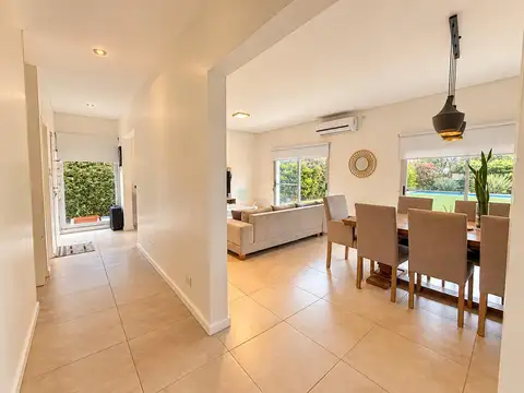 Casa en Alquiler de 3 dormitorios