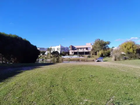 Terreno en Venta en Nordelta Los Lagos, USD 445.000