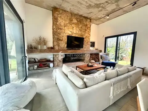 CASAS - CASA - PUNTA DEL ESTE