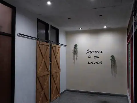 Local en Alquiler en La Plata, $ 300.000