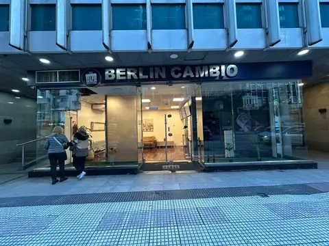 Venta de Local Comercial en Retiro