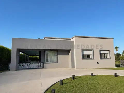 Venta - Casa en Puerto Roldan