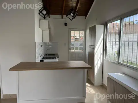 Casa 3 ambientes con 1 baño