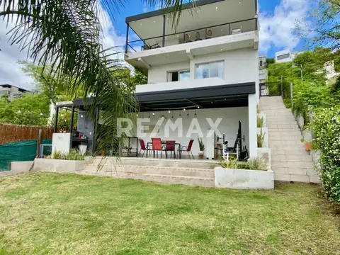 Casa en Venta en La Calera, USD 230.000
