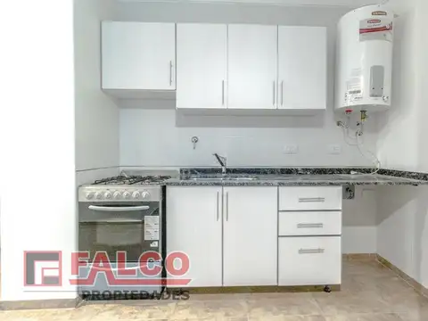 Moderno 3 ambientes con balcon a la calle