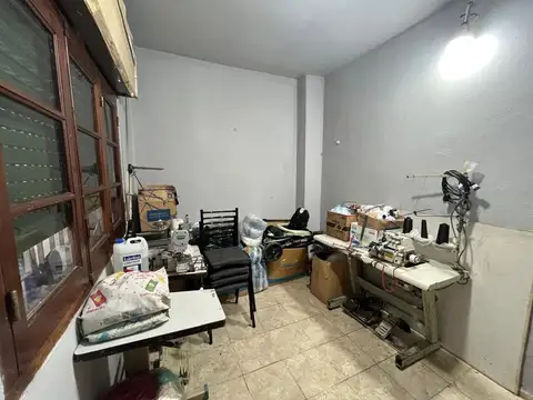 VENTA CASA MULTIFAMILIAR EN VILLA LUZURIAGA