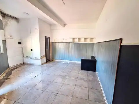 Depto Tipo Casa en Venta en Isidro Casanova, USD 47.000