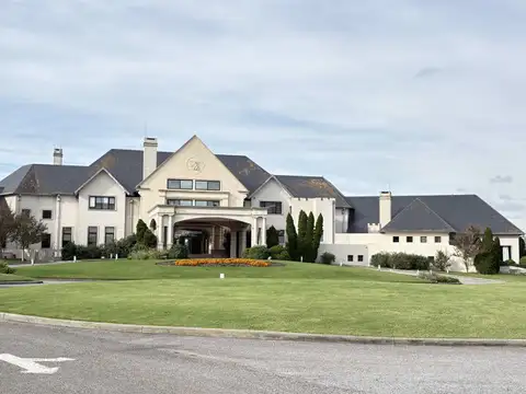 Increible Lote en venta en Pebble Beach - Pilar Golf. 1165m2.  Acepta permuta.