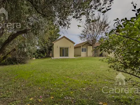 Casa en Alquiler en Villa Elvira, Partido de La Plata