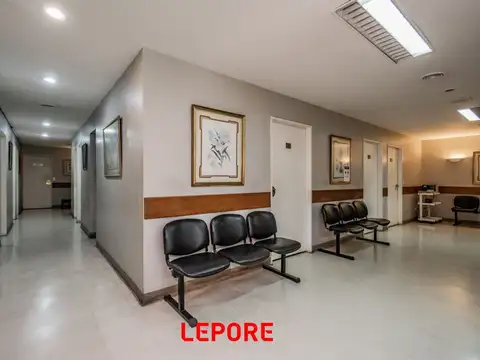 Oficina en Venta 40 años