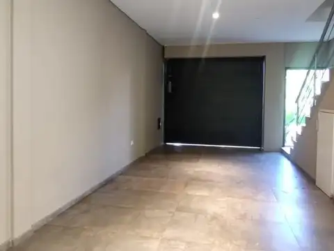 Depto Tipo Casa 2 ambientes con 2 baños