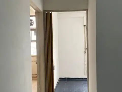 La rioja 1100 , Piso 12