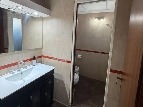 Casa En Venta En Bella Vista De 4 Ambientes, Parque Y Pileta En Bella Vista- Buenos Aires   Apto Crédito